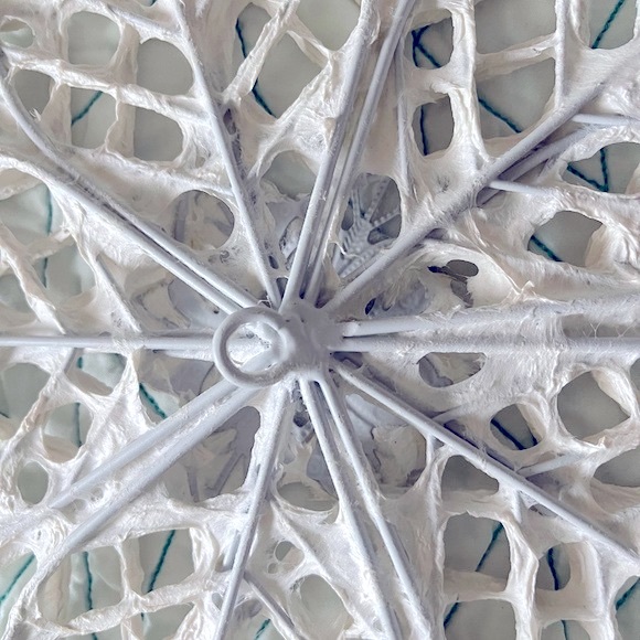 NEW Hobby Lobby Metal White Flower Textured Paper Mache Hanging Wall Decor - Picture 6 of 10